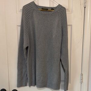 Men's Light Gray Crewneck Knit Sweater